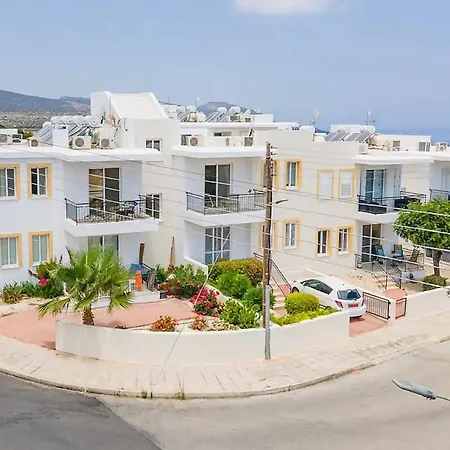 Village * Neo Chorio